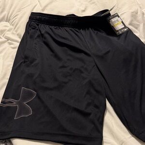 Under Armour Men's Dark Gray Athletic Shorts